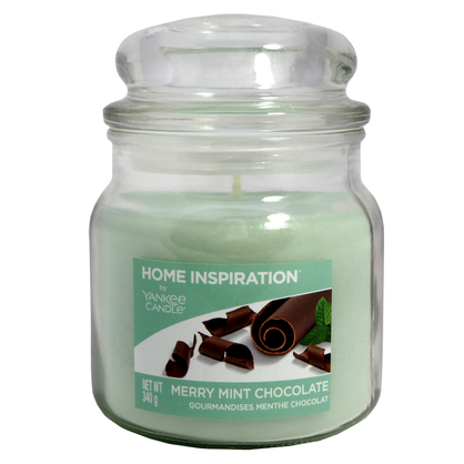 yankee-candle-svicka-340-g-merry-mint-chocolate.png