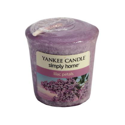 yankee-candle-votivni-svicka-lilac-petals.png