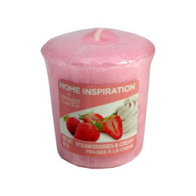YANKEE CANDLE Votivní svíčka Strawberries & Cream 49 g