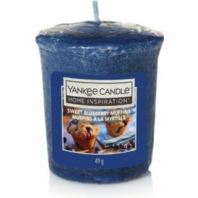 YANKEE CANDLE Votivní svíčka Sweet Blueberry Muffins 49g